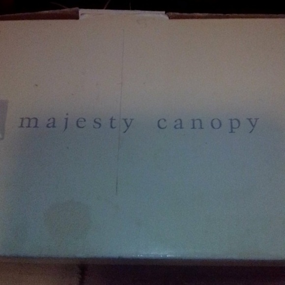 MOMBASA Sheer Lifestyle Majesty Canopy - Picture 2 of 3